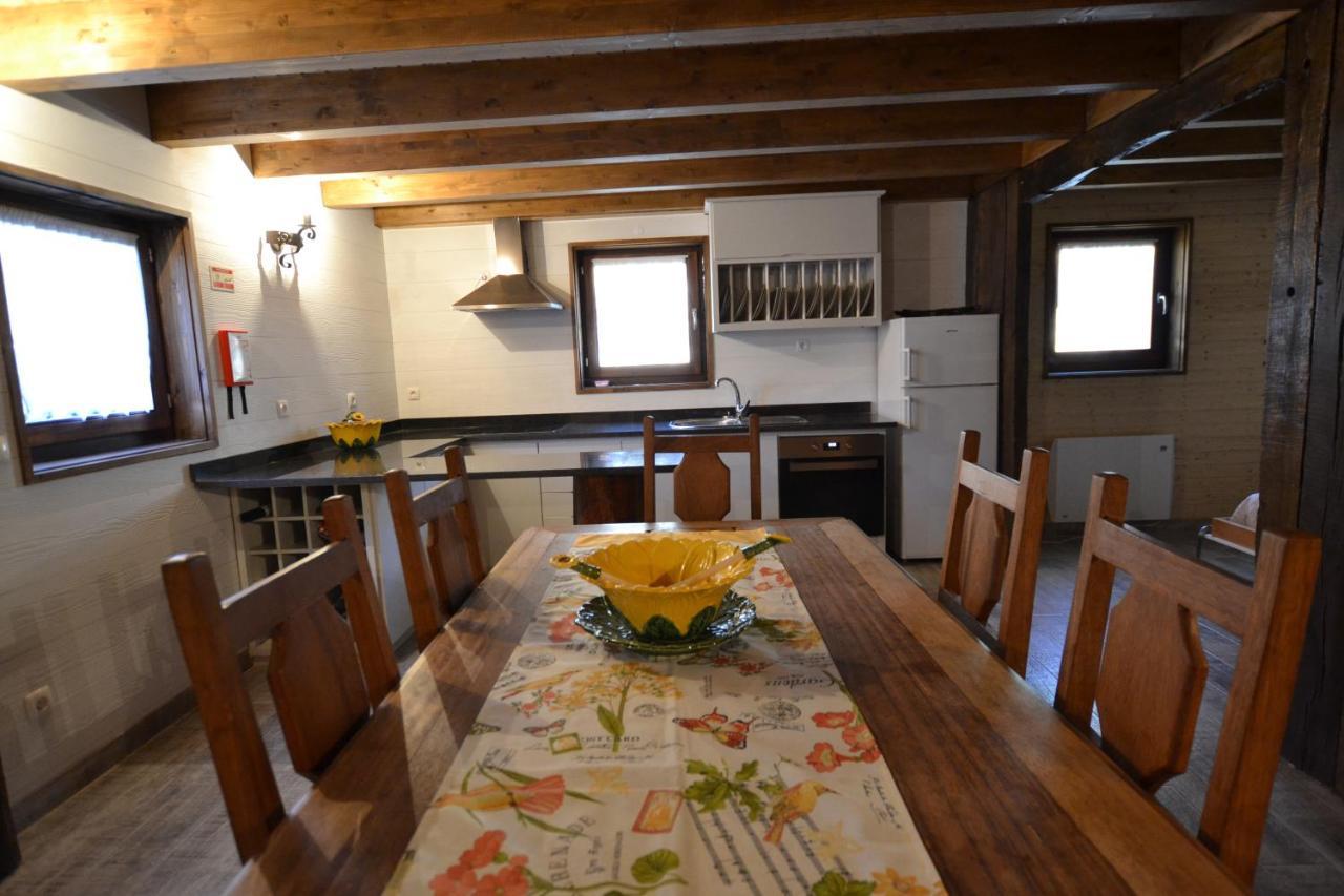 Casas De Xisto, Branda Da Aveleira * Melgaco